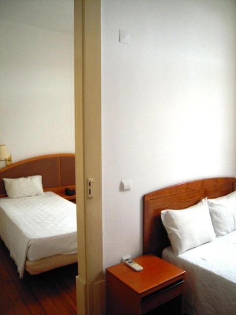 Internacional Hotel Coimbra Room photo
